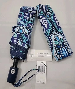 Vera Bradley Automatic Open/Close Umbrella Blue Island Medallion Print NWT - Picture 1 of 4