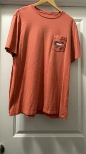 Vineyard Vines US Whale Fill Solid T-Shirt Herren North Carolina Large - Bild 1 von 6