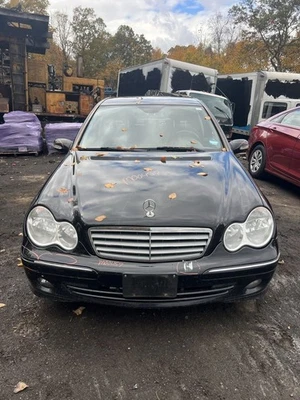 Estuche de transferencia 203 tipo sedán C280 compatible con 03-07 MERCEDES CLASE C 37390 Foto 1 de 4