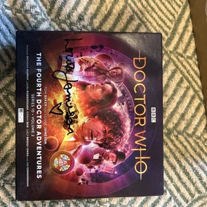 Doctor Who: The 4th Doctor Adventures Series 10 - V 2 signed by Louise Jameson  - Bild 1 von 3
