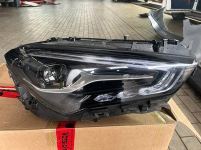 Orig. Mercedes C118 CLA LED Scheinwerfer rechts  mit Steuergerät  1189068601 - Bild 1 von 4