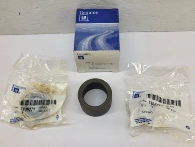 NOS 1969 1972 Chevrolet GMC Pickup C10 Suburban Lower Steering Column Bearing - Image 1 of 4