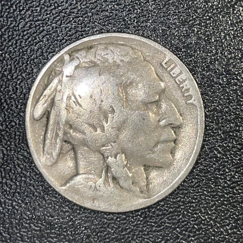 1929 P Buffalo Nickel Indian Head AS SHOWN Free Shipping /Lot B118 Cover