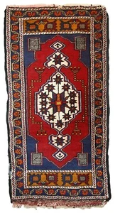 Handmade vintage Turkish Yastik rug 1.8' x 3.6' (57cm x 109cm) 1960s - 1C731 - Picture 1 of 10