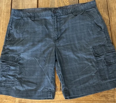 Pantalones cortos cargo RedHead talla 44 para hombre azul/gris y negro a cuadros, ocho bolsillos Foto 1 de 4