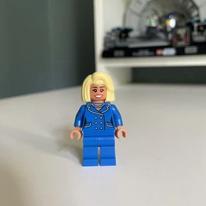 LEGO Super Heroes: Mayor McCaskill Minifigure - SH350 - 70904 - Picture 1 of 3