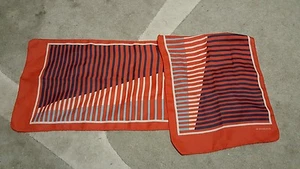 Vintage Scarf Woman 115x25 Schubert Geometric Square Red Blue White - Picture 1 of 2