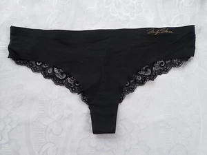 MARILYN MONROE, Cheeky in Size L, Colour in Black - Picture 1 of 2