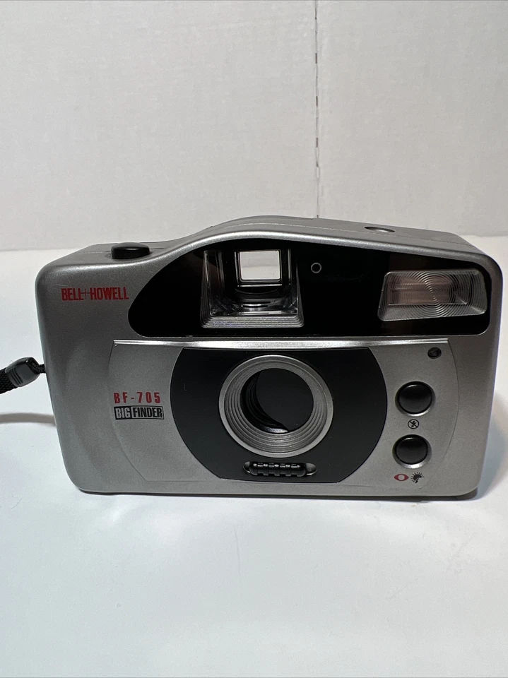 Vintage Bell & Howell BF-705 (Big Finder) Point and Shoot Automatic Film Camera - Image 1 of 4