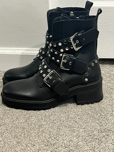 Zara Women’s Leather Studded Rider Boots Size 41( US10) Side Zip Chunky Heel - Picture 1 of 11