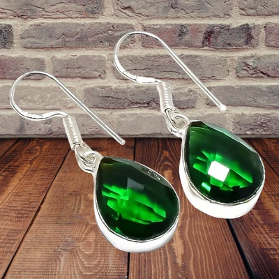 Pendiente de plata de ley 925 con piedras preciosas de diopsido cromado 1,5" Y799 Foto 1 de 4