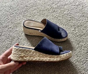 EILEEN FISHER Women's Size 7.5 Leather Tarry Toe Loop Espadrille Wedge Sandals - Picture 1 of 5