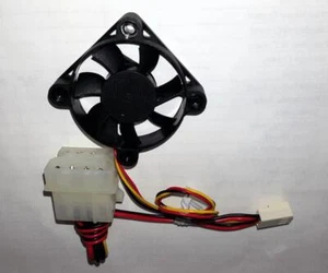 Evercool FAN4ATOM_2LP 40x40x10mm ATOM CPU Ball Bearing Fan w 3PIN + Molex Power - Picture 1 of 2