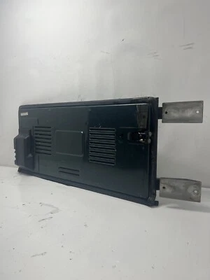 2003-2006 Jeep Wrangler Rear Tailgate Door, OEM, USED, Zoom In To Examine Photos - Image 1 of 4