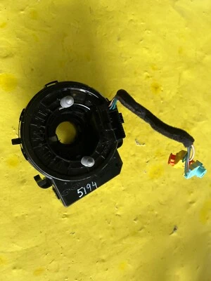 Cabo espiral mola relógio de direção HYUNDAI SONATA 2015-2017 FABRICANTE DE EQUIPAMENTO ORIGINAL - Imagem 1 de 4