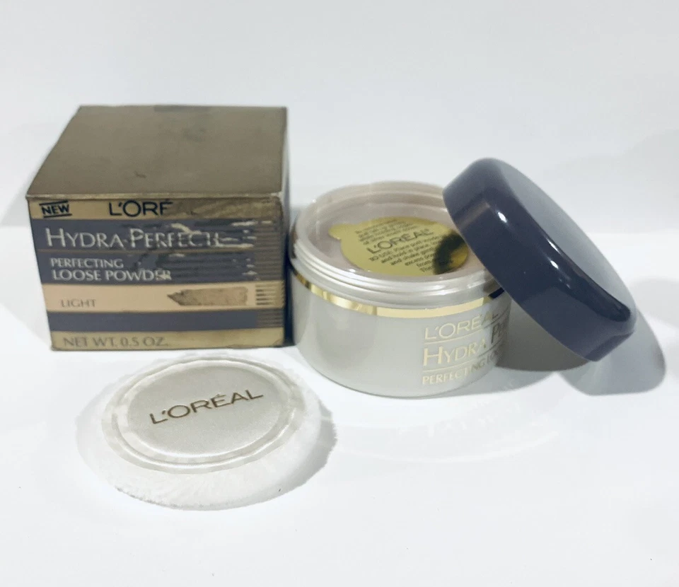 L’oreal hydra perfecte Perfecting loose powder Light .5Oz - Image 1 of 4