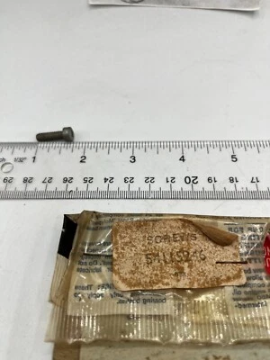 NOS- Tornillos de interruptor Lucas 54115246 Foto 1 de 2