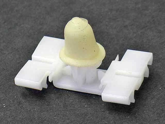 Retenedor de moldura de puerta para BMW 325Ci 2001-2006 2002 2003 2004 2005 XN555PG Foto 1 de 1