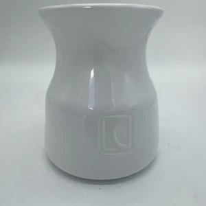Chantal Hourglass-shaped Utensil Crock, Glossy White - Picture 1 of 3