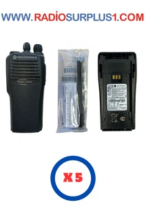 5 x Motorola CP200 Radio VHF AAH50KDC9AA2AN, solo antenna e batteria - Foto 1 di 4
