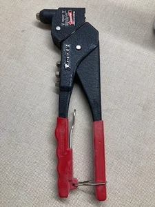 Arrow Fastener Model RHT300 Professional Swivel Head Rivet Tool Excellent Cond. - Picture 1 of 4