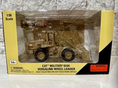 Cat Military 924H Versalink Wheel Loader Norscot 1:50 Scale Die Cast #55250 NOS - Image 1 of 4