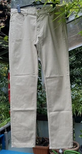 H & M Slim Fit, beige Baumwollhose, Gr. M-L (siehe Text) - Bild 1 von 2