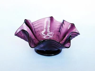 Cuenco de vidrio artístico vintage de amatista con bucle tirado Dugan 1905-1913 Foto 1 de 4