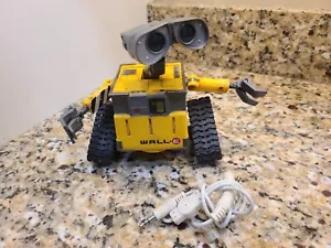 WORKING Thinkway Toys iDance Disney/Pixar Wall-E Figure 6" Interactive W/Cord - Picture 1 of 3