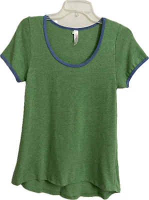 Lularoe Women's Classic T Green T-Shirt Top Size XXS - Image 1 of 4