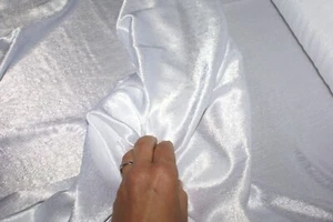 2 Metre Lots - WHITE Shimmer Crinkle Crush Sateen Fabric, Weight, 145cm Wide - Picture 1 of 6