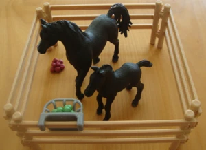 Schleich Pferde Konvolut, ausgezeichneter Zustand mit Zubehör, siehe Bilder - Bild 1 von 5