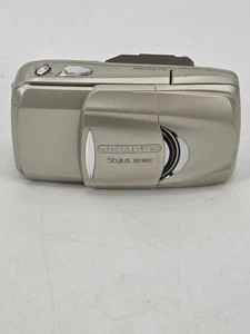 Olympus Stylus 100 fotocamera larga 35 mm AF 28-100 mm  - Foto 1 di 13