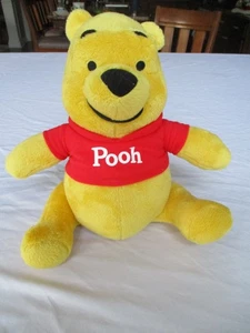 Fisher Price Mattel sprechender Winnie Puuh Plüschtier 10 Zoll Mattel 2010 sehr guter Zustand funktioniert - Bild 1 von 6