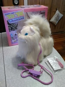 Hasbro Yo Yo My Walking Kitty with Box From 1990. - Picture 1 of 10