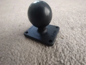 RAM-202U-225 2 x 2.25 inch Plate w/ 1.5" inch C-size RAM Ball - Picture 1 of 3