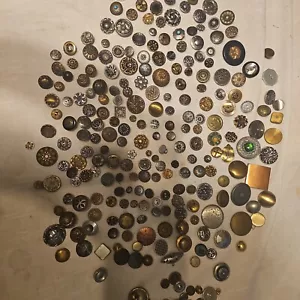 LOTTO MISTO 10 pezzi bottoni vintage ANTICI in metallo più 10 casuali (20 totali) - Foto 1 di 5