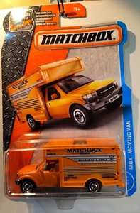 2016 Matchbox MOVING VAN MBX MOVERS EXPLORE YOUR WORLD HTF! - Picture 1 of 2