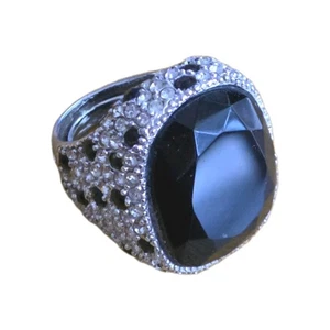 Anello Kenneth Lane vintage pietra blu misura 7,5 firmato - Foto 1 di 6