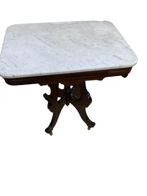 Soporte de mesa antiguo victoriano de nogal 64811 Foto 1 de 4