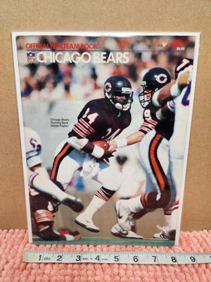 Libro de colección 1984 NFL Chicago Bears Team Book Walter Payton cubierta 1984 Bears Team Book  Foto 1 de 4