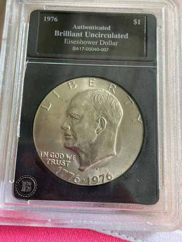 1976 Authenticated Brilliant Uncirculated Eisenhower Dollar Coin BA17-00040_007 Cover