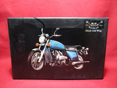 Honda GoldWing GL1000 1975 Blue/Green Classic Bike Series Minichamps 1/12 Scale - Image 1 of 4