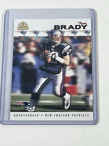 2002 Pacific Adrenaline Tom Brady 163 Card w/protective Case - Picture 1 of 3