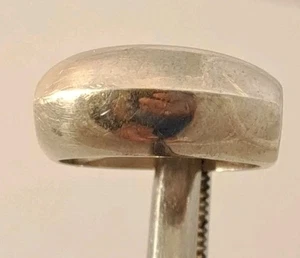 Vintage MODERNIST Sterling Silver Domed Sculptural Ring size 8 NICE - Picture 1 of 8