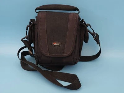 ⭐️ LOWEPRO Edit 100 AW Weatherproof Outdoor Digital CAMERA CASE Pouch Nikon ⭐️ - Image 1 of 4