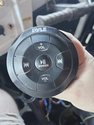 Pyle Amplified Wireless Bluetooth Audio Controller - 300 Watt Bluetooth Media - Image 1 of 4