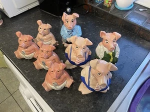 Natwest Pigs Family Wade - Picture 1 of 4