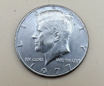 1977 P Kennedy Half Dollar (1 coins)  AVE CIRCULATED - Image 1 of 4