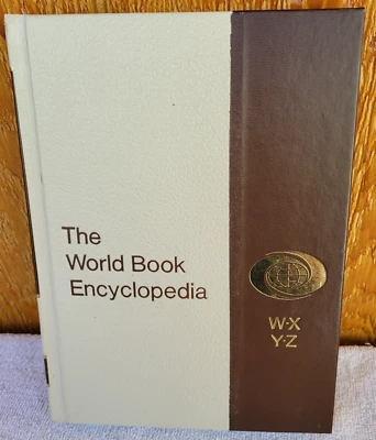 World Book Encyclopedia Volume 21 W-X-Y-Z 1972 Vintage Reference Book - Image 1 of 4